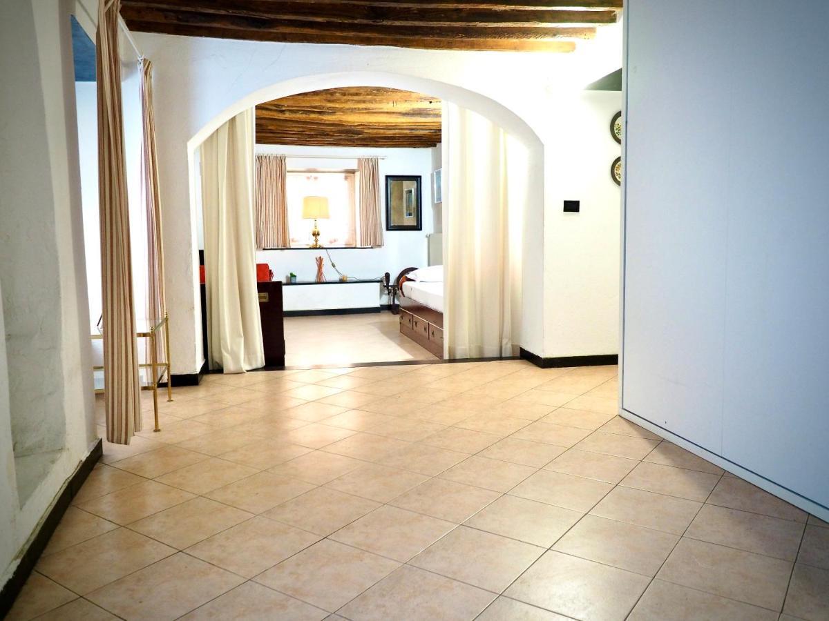 Apartment Dimora S.m. Di Castello Genoa